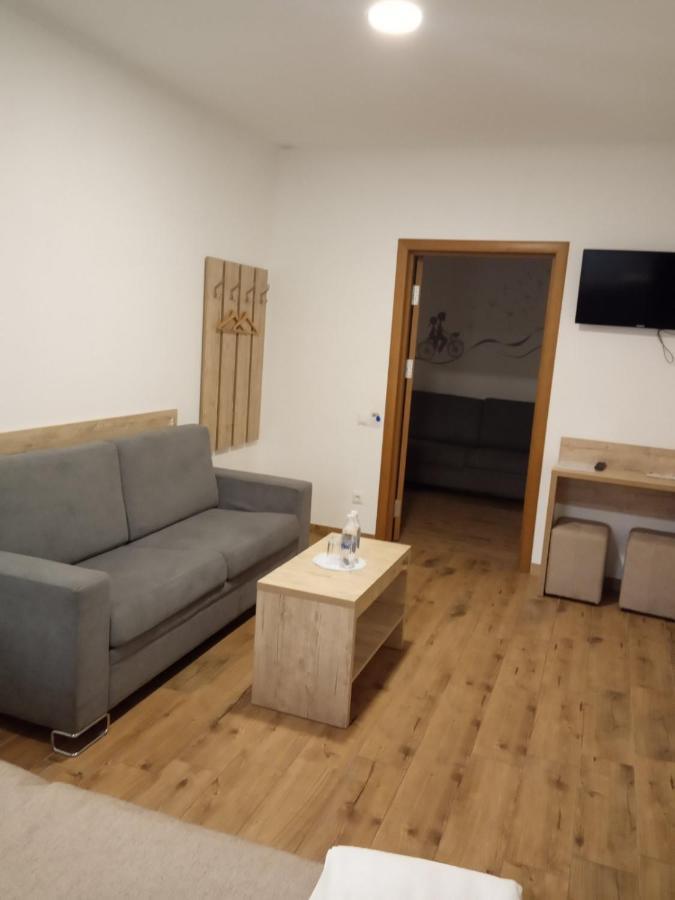 Hotel Bonus Kolomyja Exteriér fotografie